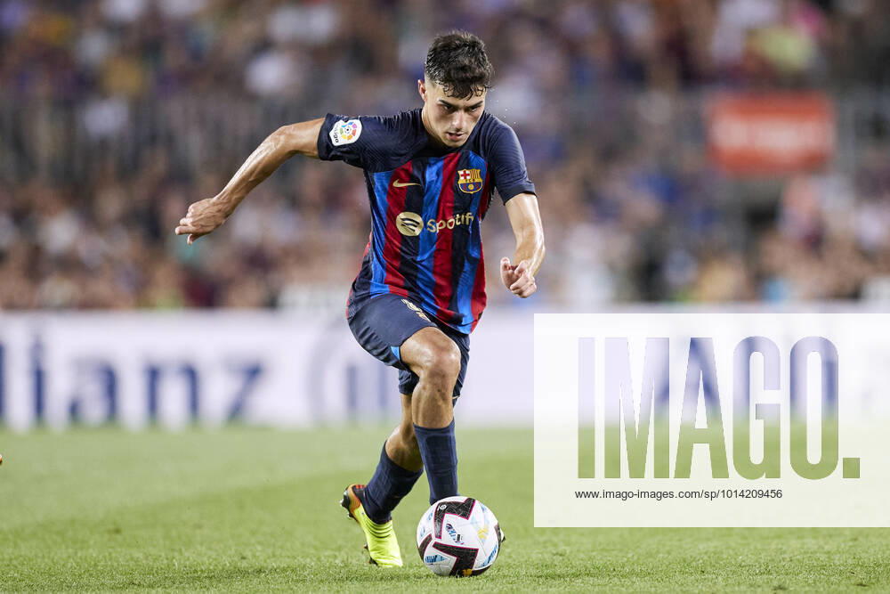 ESP: FC Barcelona, Barca v Real Valladolid CF - La Liga Santander Pedro Gonzalez Pedri of FC Barcelona in action during the La Liga Santander match between FC Barcelona and Real Valladolid CF at Spotify Camp Nou on August 28, 2022, in Barcelona, Spain. Barcelona Spotify Camp Nou Catalunya Spain _RL_FCBvVALL_049_424
