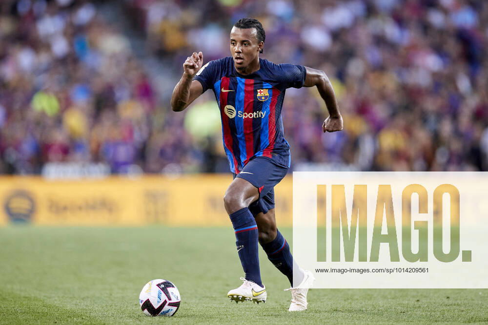 ESP: FC Barcelona, Barca v Real Valladolid CF - La Liga Santander Jules Koundà of FC Barcelona in action during the La Liga Santander match between FC Barcelona and Real Valladolid CF at Spotify Camp Nou on August 28, 2022, in Barcelona, Spain. Barcelona Spotify Camp Nou Catalunya Spain _RL_FCBvVALL_042_430