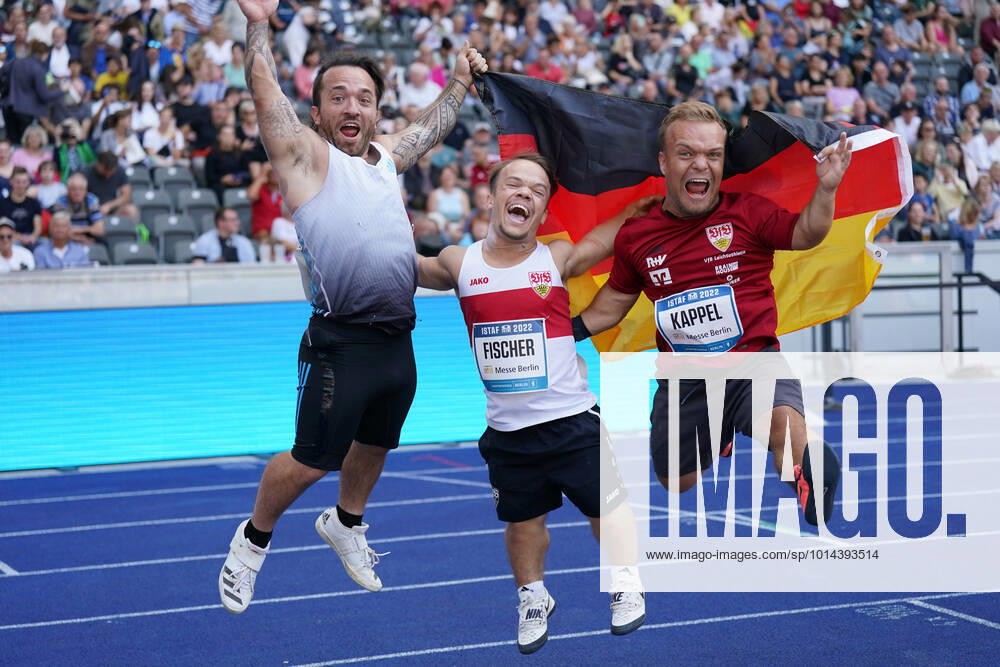 Leichtathletik, Track & Field, Athletics, world athletics Meeting, ISTAF Berlin 2022, 04.09.2022, Olympiastadion Berlin, kugelstossen F40 41 Hagan Landry, Yannis Fischer, Niko Kappel