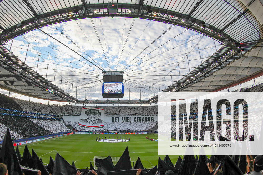 - UEFA Champions League: Eintracht Frankfurt - Sporting Lissabon am 07.09.2022 im Deutsche Bank Park in Frankfurt Die Fans von Eintracht Frankfurt mit einer Choreografie