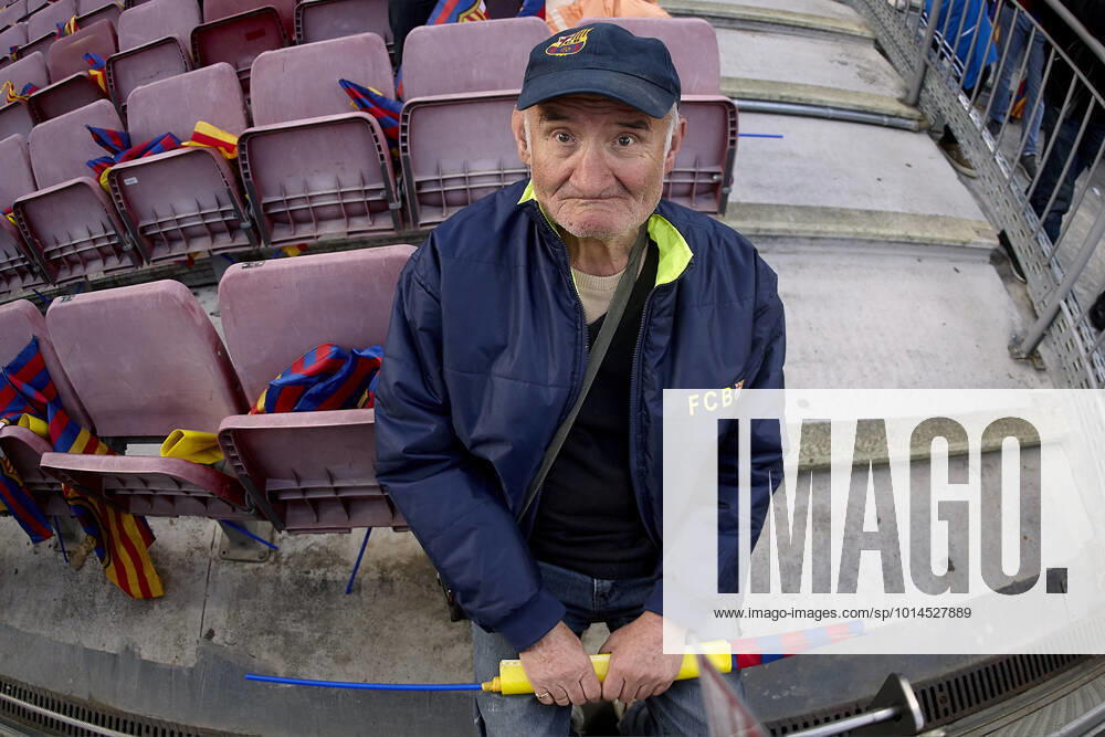 FC Barcelona, Barca v Real Madrid CF. La Liga date 36, Camp Nou stadium, Barcelona, Spain - 06 May 2018 FC Barcelona old fan on the Camp Nou stadium grades before the kick off. Barcelona SPA