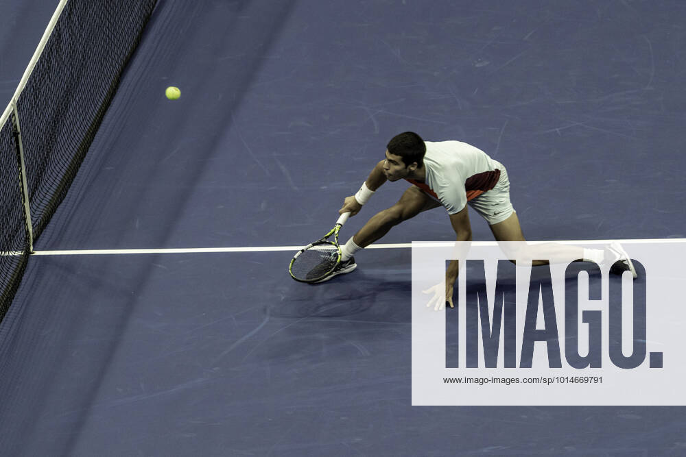 TENNIS 2022 US Open Men s Final Carlos Alcaraz (ESP) winner, competing in the men s final at the 2022 US Open. New Yrok Arthur Ashe Stadium at the Billi NY United States