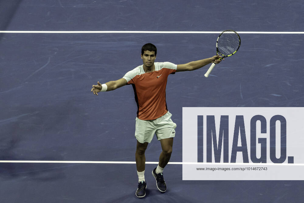 TENNIS 2022 US Open Men s Final Carlos Alcaraz (ESP) winner, competing in the men s final at the 2022 US Open. New Yrok Arthur Ashe Stadium at the Billi NY United States