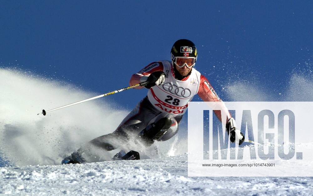 BORMIO 20050203 Alpina VM 2005 i Italien. Herrarnas kombination. Bilden: Norway s Kjetil Andre Aamodt in action in the men s combined slalom at the Alpine Skiing World Championships in Bormio, Italy, February 3, 2005. Photo Janerik Henriksson SCANPIX Code 50010-200502