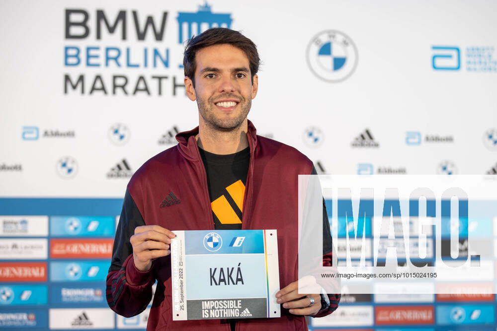KW38 Der ehemalige Fußballspieler Kaka aus Brasilien bei einer Pressekonferenz vor seinem ersten BMW Berlin Marathon 2022 im Hotel InterContinental Berlin am 23.09.22. PK BMW Berlin Marathon 2022