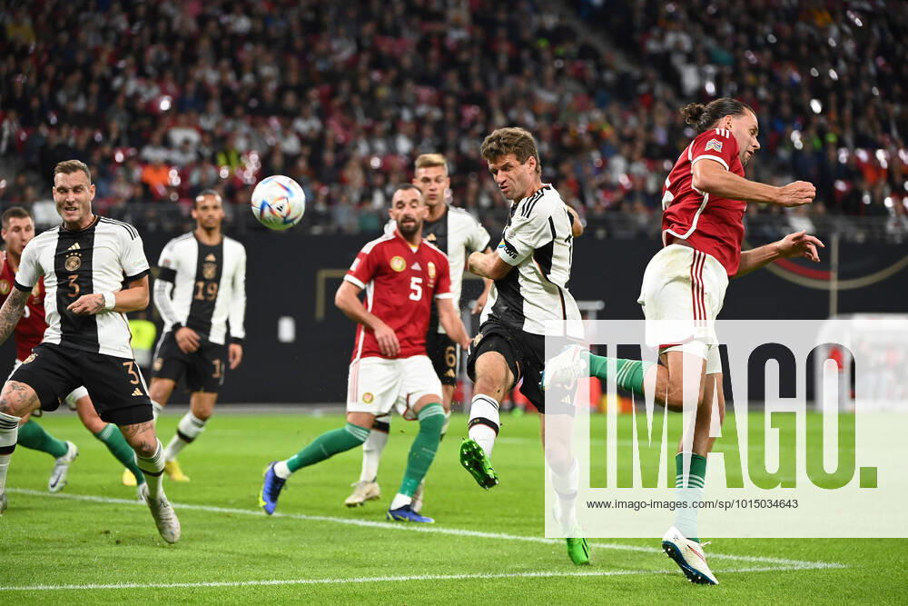 KW38 Fussball, Herren, Saison 2022 23, Nations League (Liga A, Gruppe 3, 5. Spieltag) in Leipzig, Deutschland - Ungarn, Adam Szalai (Ungarn) re. erzielt das Tor zum 0:1 , 23.09.2022,