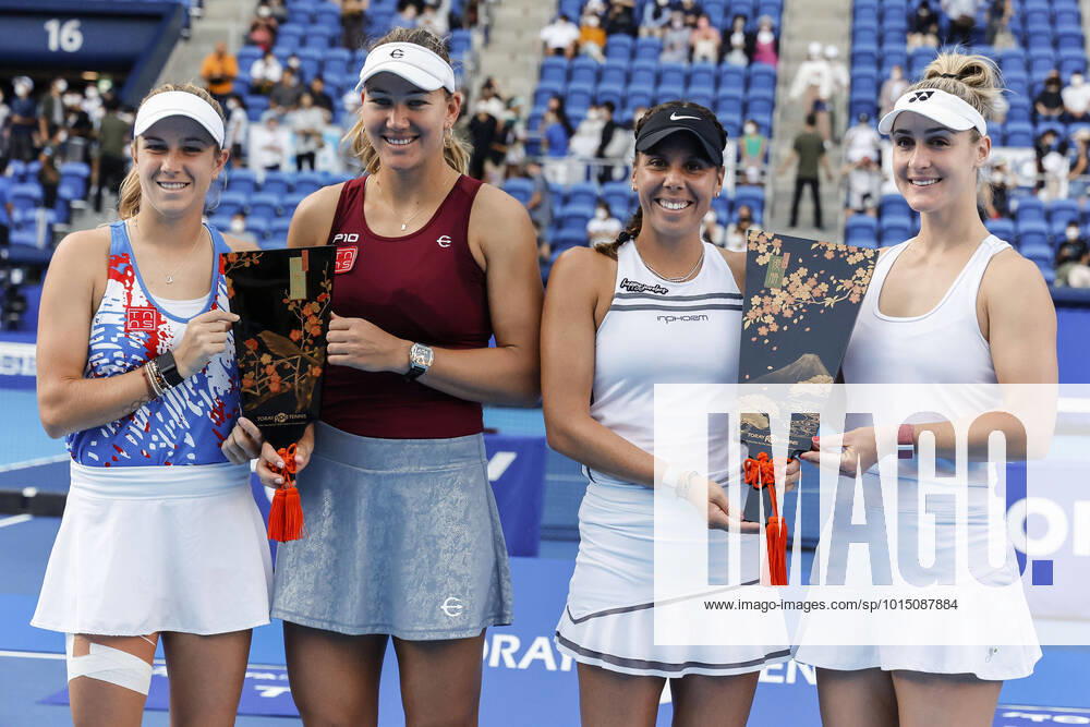 (L to R) Ellen PEREZ and Nicole MELICHAR-MARTINEZ (runners-up) pose for the cameras alongside Giuliana OLMOS and Gabriela DABROWSKI, winners of the Doubles Final match for the TORAY PAN PACIFIC OPEN TENNIS TOURNAMENT 2022 at Ariake Coliseum. The tournament is held from September 17 to 25. Olmos and Dabrowski won 6:4,6:4. Tokyo Japan - ZUMAm191 20220925_zap_m191_030
