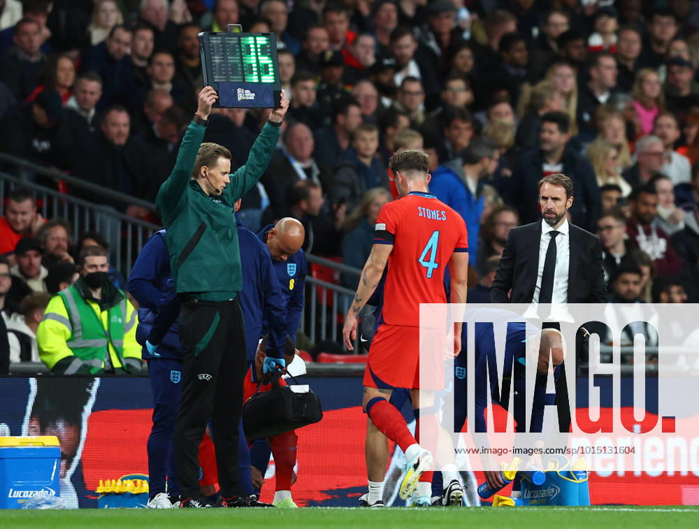 London, England, 26th September 2022. John Stones of England is replaced following an injury during the UEFA Nations League match at Wembley Stadium, London. Picture credit should read: David Klein Sportimage . SPI-1909-0048