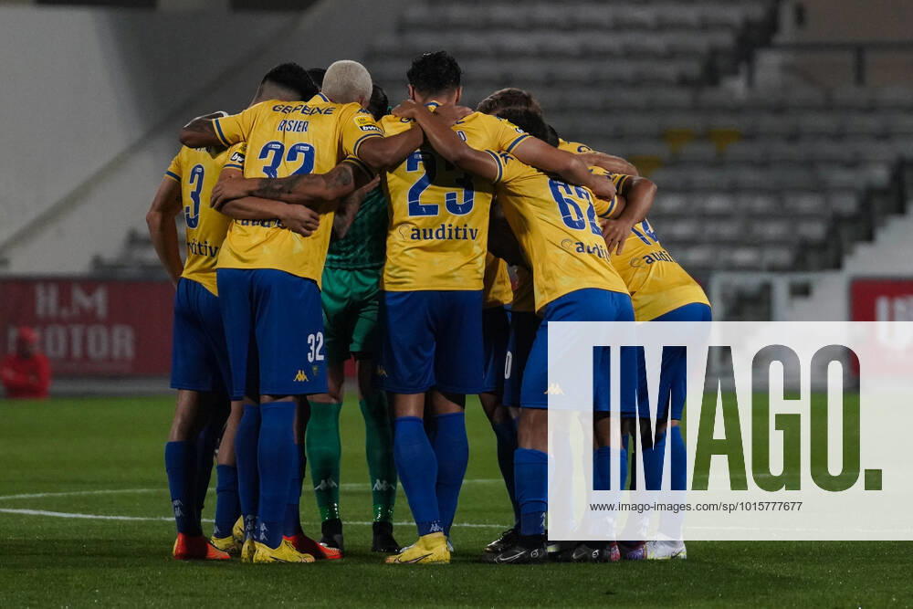 GIL VICENTE X ESTORIL - PRIMEIRA LIGA PORTUGAL BWIN GIL VICENTE X ESTORIL PRAIA PRIMEIRA LIGA PORTUGAL BWIN - MATCHDAY 9 OF 34 TEAM ESTORIL PRAIA @guelbergoes sports photography BARCELOS PORTUGAL