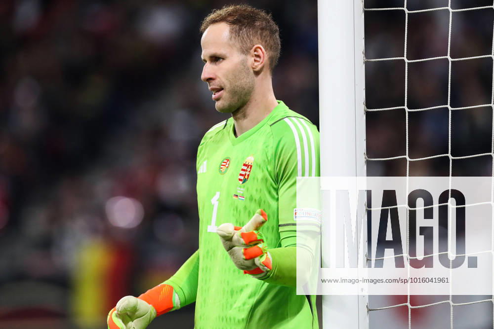 Goalkeeper Peter Gulacsi (Ungarn) - Nations League Gruppe C Deutschland vs. Ungarn in der Red Bull Arena in Leipzig - Einzelbild,Aktion,Fußball,Mann,Männer,Deutschland
