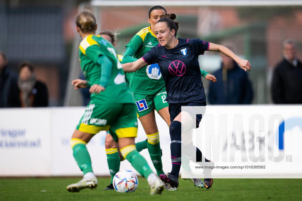 Malmö FFs Anna Plantin under fotbollsmatchen Kvall till div 1 mellan Ahus och Malmö FF den 15 oktober 2022 i Ahus.