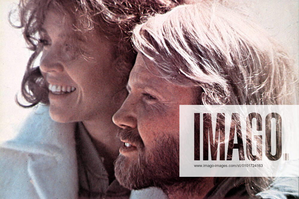 OSCARS. Beste Hauptdarstellerin. Preisträgerinnen 1971-1980 COMING HOME COMING HOME BRUCE DERN, JANE FONDA Date: 1978. Strictly editorial use only in conjunction with the promotion of the film. Credit line mandatory. This image is copyright of the film company and is supplied under the terms of issue as film still. No commercial or book cover use permitted without prior consent from the film company. Mandatory credit line: Image courtesy MGM UA Ronald Grant Archive Mary Evans