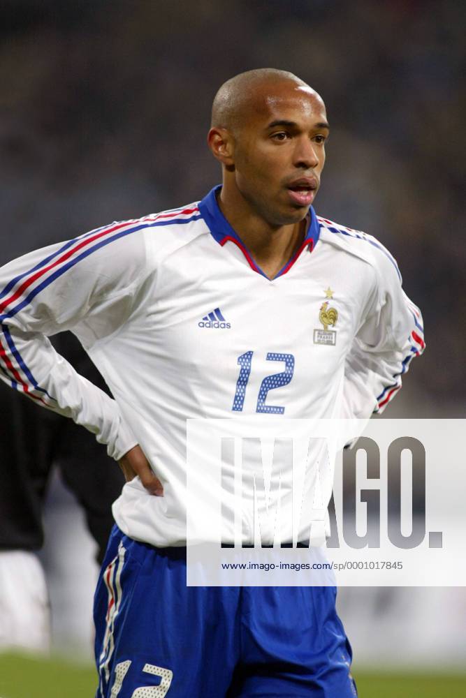 Thierry Henry (Frankreich) Fußball Länderspiel Herren Freundschaftsspiel 2003, Länderspiel, Test, Testspiel, Nationalmannschaft, Nationalteam, Einzelbild Gelsenkirchen