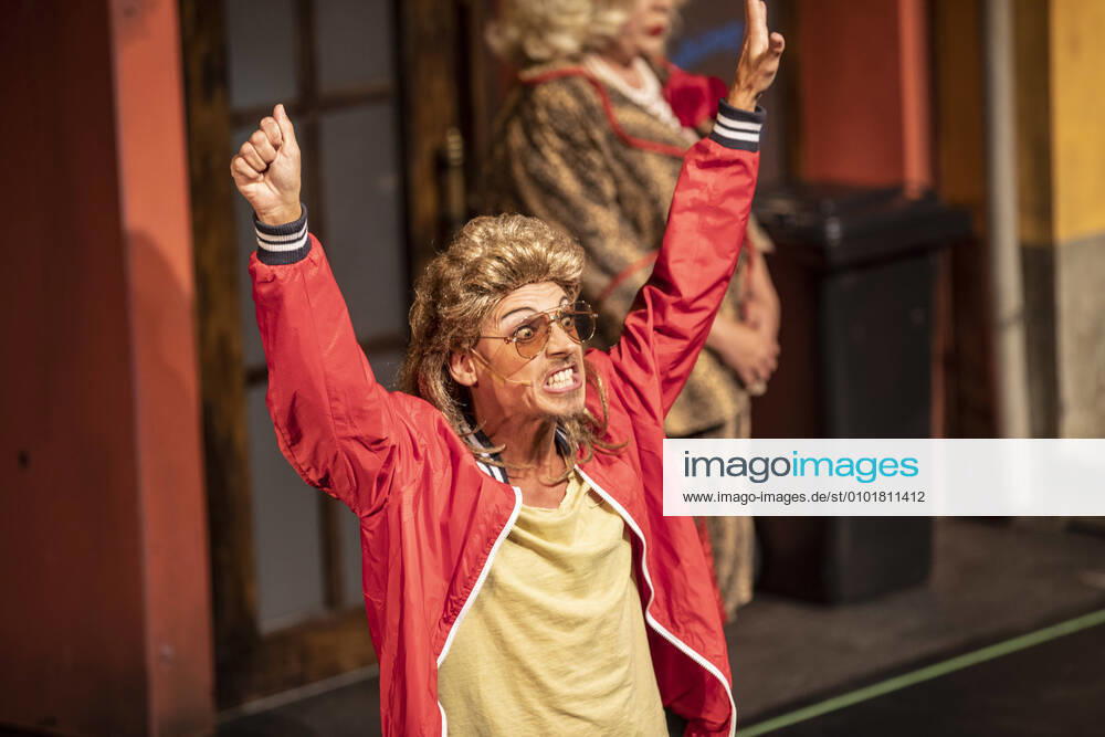 Bilder des Jahres 2020, Entertainment 06 Juni Entertainment Themen der Woche KW26 Kaffeebud - La kölsche Vita E-Werk Köln Deutschland 24.06.2020 Wiederaufnahmepremiere