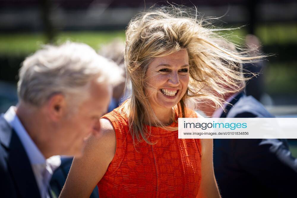 Bilder des Jahres 2020, Entertainment 06 Juni Entertainment Themen der Woche KW26 APELDOORN - Koningin Maxima tijdens een werkbezoek aan technisch bedrijf Hamer. Tijdens het bezoek wordt het belang van goed opgeleid technisch personeel voor het MKB en de impact van de coronacrisis besproken. ANP ROYAL IMAGES JEROEN JUMELET