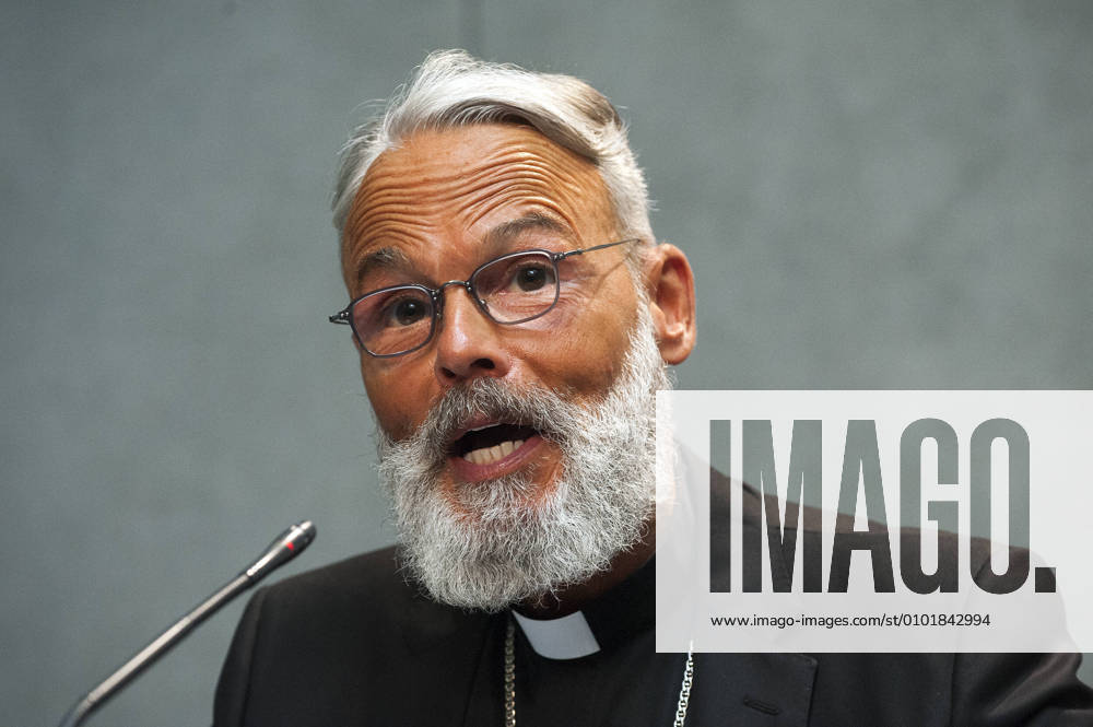 KW26 NO FRANCE - NO SWITZERLAND: June 25, 2020 : Monsignor Franz-Peter Tebartz-van Elst attends a press conference for the presentation of the Directory for Catechesis at the Vatican