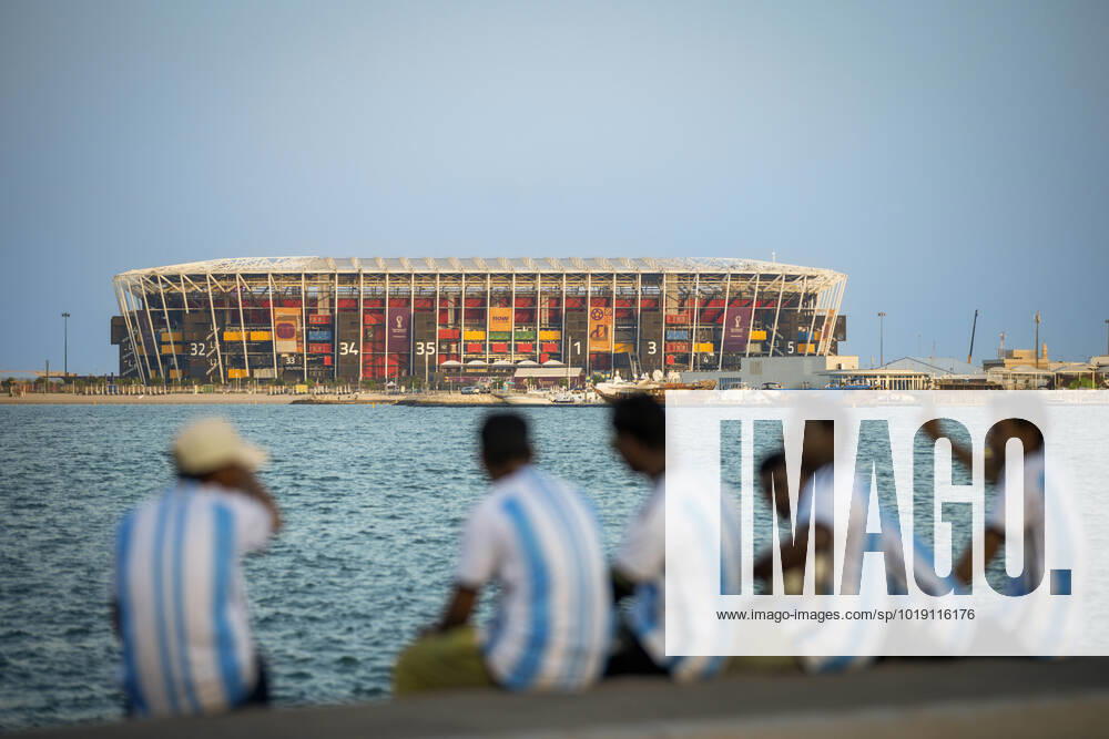 Doha Katar Qatar Fans of Argentina infant of the Stadium 974 Doha 4 days before the city hosts the FIFA World Cup, WM, Weltmeisterschaft, Fussball 2022 Foto: Moritz Müller