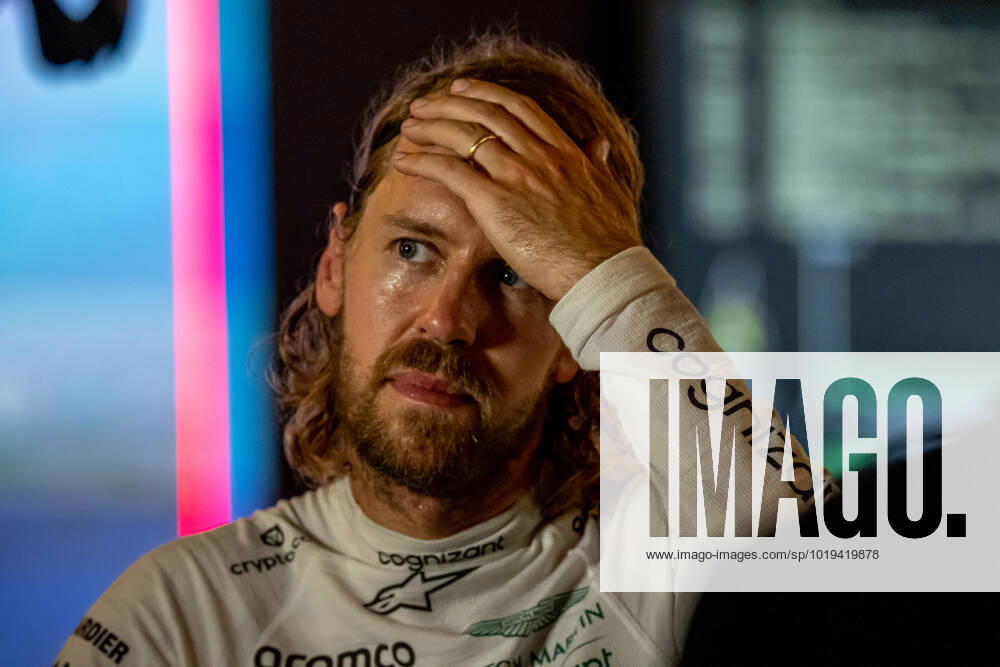 ABU DHABI, UNITED ARAB EMIRATES: Sebastian Vettel, racing for the Aston Martin F1 team during the 2022 Formula 1 Abu Dhabi Grand Prix at the Yas Marina Circuit in Abu Dhabi, United Arab Emirates.
