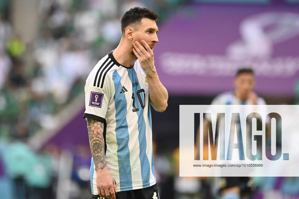 Lionel MESSI (ARG), Enttaeuschung,Frust, enttaeuscht,frustriert,niedergeschlagen, Aktion,Einzelbild,angeschnittenes Einzelmotiv,Halbfigur,halbe Figur. Spiel 8,Gruppe C Argentinien (ARG) - Saudi Arabien (KSA) 1-2 am 22.11.2022, Lussail Stadium. Fussball Weltmeisterschaft 20122 in Katar vom 20.11.