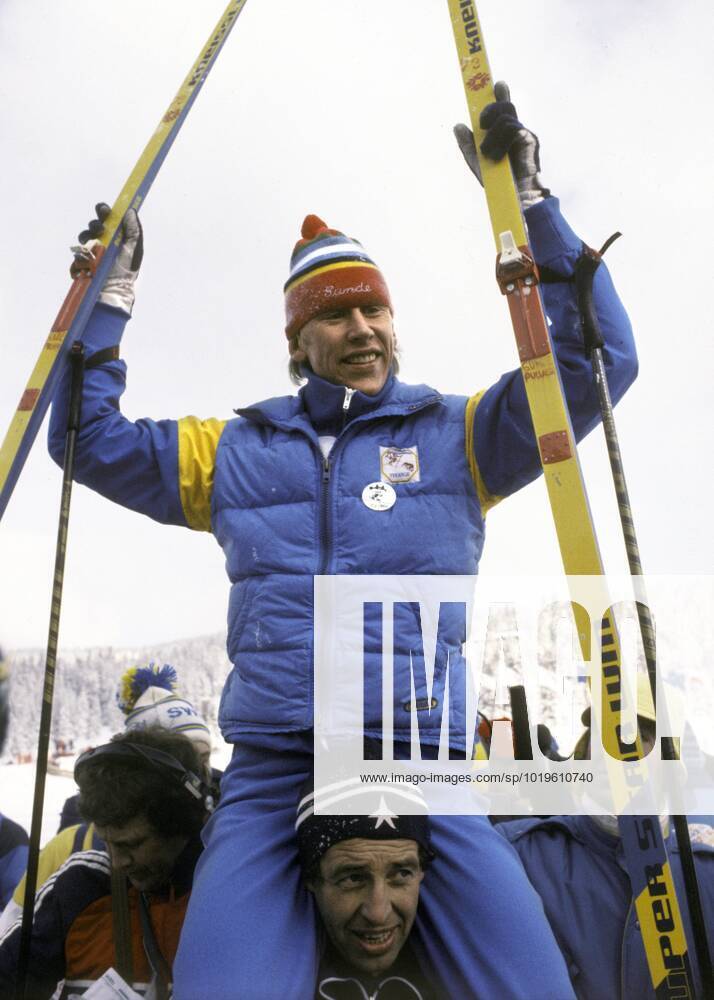 ARKIV 1984-02-13 Svenske längdskidakaren Gunde Svan jublar efter segern i skidloppet pa 15 KM vid de olympiska vinterspelen i Sarajevo, Jugoslavien, 13:e februari 1984. Sarajevo Jugoslavien