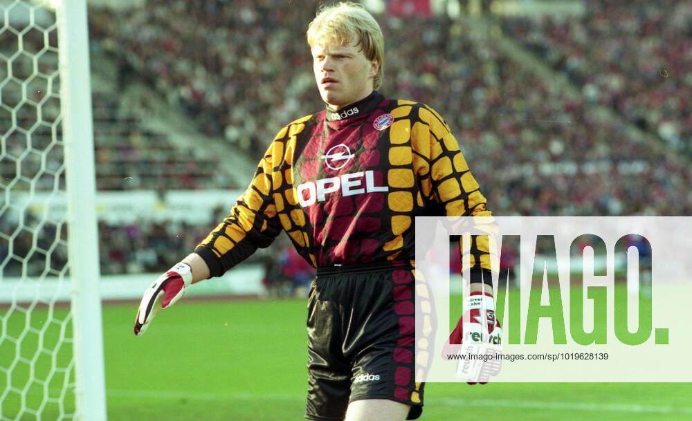 FC Bayern München - VfB Stuttgart Deutschland, München, 28.10.1995, Fussball, Bundesliga, FC Bayern München - VfB Stuttgart (5:3): Oliver Kahn (FC Bayern München).
