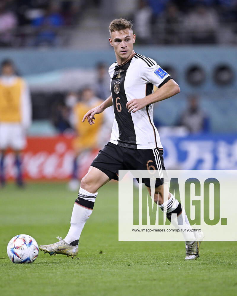 KIMMICH Joshua Team Deutschland FIFA World Cup, WM, Weltmeisterschaft, Fussball 2022 in Qatar Vorrundenspiel Gruppe E Deutschland - Japan am 23.11.2022 im Khalifa International Stadion DFL REGULATIONS PROHIBIT ANY USE OF PHOTOGRAPHS as IMAGE SEQUENCES and or QUASI-VIDEO