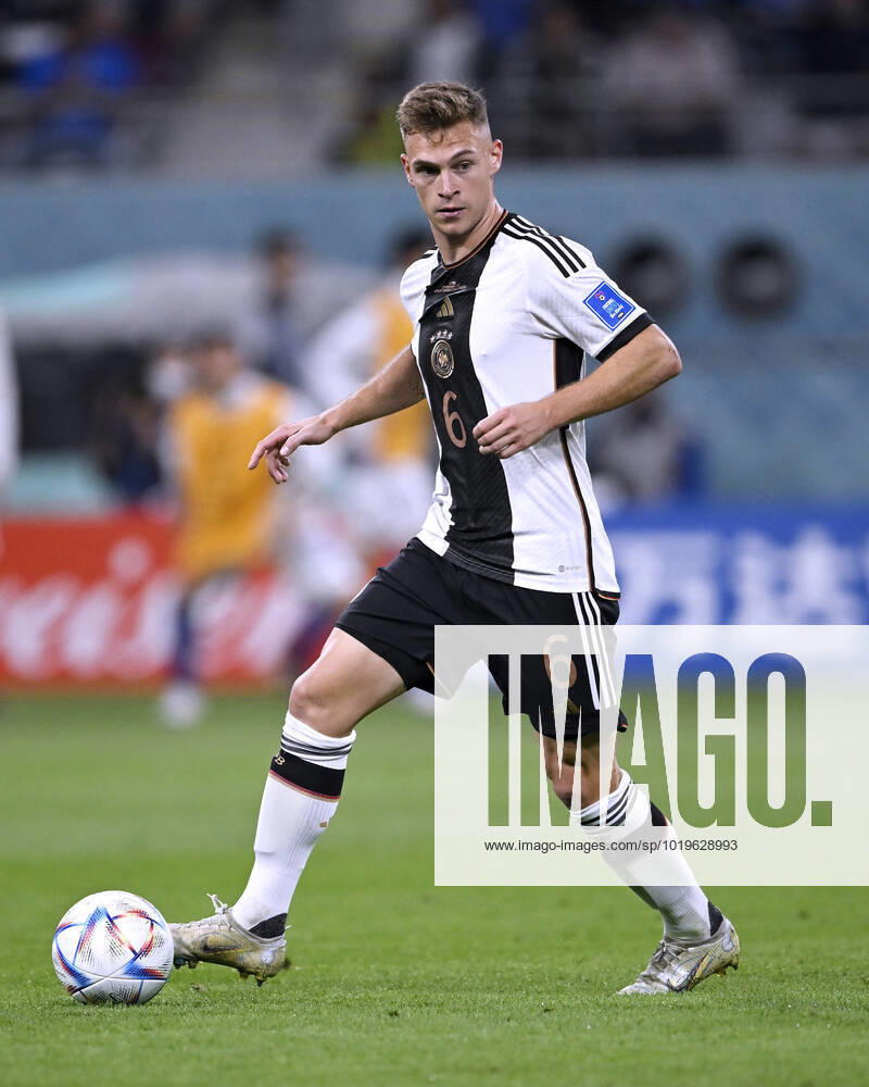 KIMMICH Joshua Team Deutschland FIFA World Cup, WM, Weltmeisterschaft, Fussball 2022 in Qatar Vorrundenspiel Gruppe E Deutschland - Japan am 23.11.2022 im Khalifa International Stadion DFL REGULATIONS PROHIBIT ANY USE OF PHOTOGRAPHS as IMAGE SEQUENCES and or QUASI-VIDEO