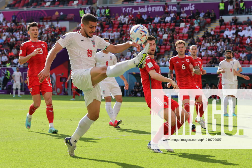 Wales v Iran 2022 FIFA World Cup, WM, Weltmeisterschaft, Fussball Majid Hosseini of Iran controls the ball during the 2022 FIFA World Cup Group B match at Ahmad Bin Ali Stadium, Al-Rayyan Content Not Available For UK Newspapers