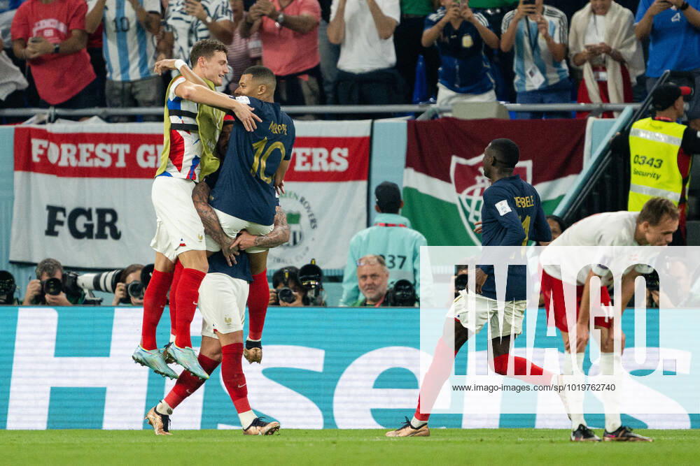 Kylian Mbappe of France celebrates the 1-0 goal during the FIFA World Cup, WM, Weltmeisterschaft, Fussball 2022 football match between France and Denmark on November 26, 2022 in Doha. Photo: Joel Marklund BILDBYRAN kod JM JM0389 bbeng fotboll football soccer fotball vm fotbolls-vm fotball-vm fotbolls-vm 2022 fifa world cup 2022 frankrike france danmark denmark jubel