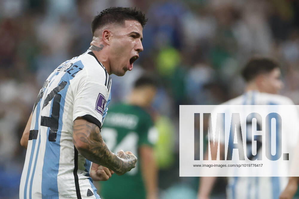 Enzo Fernandez of Argentina celebrates a goal during a FIFA World Cup, WM, Weltmeisterschaft, Fussball soccer match of the group phase between Argentina and Mexico at Lusail stadium in Lusail, Qatar 25 November 2022. World Cup 2022: Argentina vs. Mexico !ACHTUNG: NUR REDAKTIONELLE NUTZUNG!