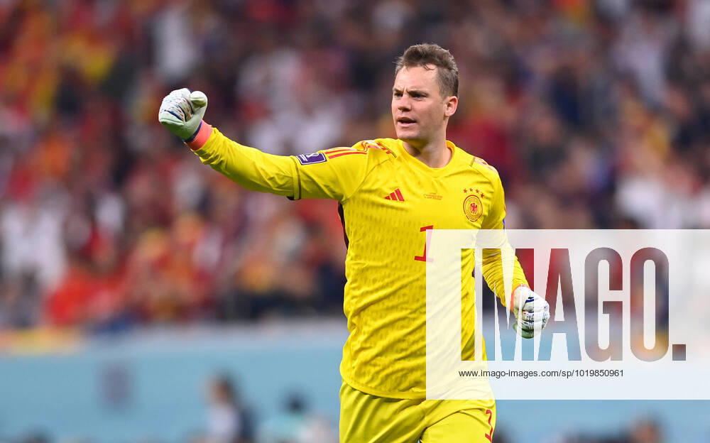 FUSSBALL WM 2022 VORRUNDE GRUPPE E Spanien - Deutschland 27.11.2022 Torwart Manuel Neuer (Deutschland) jubelt nach dem aberkannten 0:1
