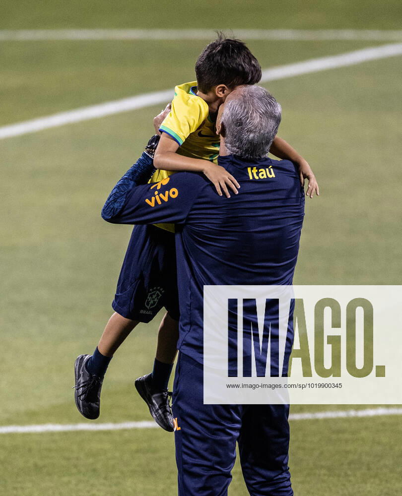 Brazil training session Tite in action during the Brazil training session at Grand Hamad Stadium in Doha, Catar, today November 29, 2022.