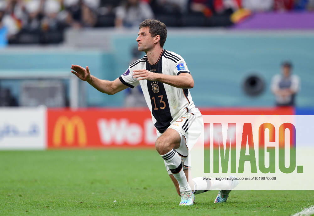FUSSBALL WM 2022 VORRUNDE GRUPPE E Costa Rica - Deutschland 01.12.2022 Thomas Mueller (Deutschland) enttaeuscht am Boden