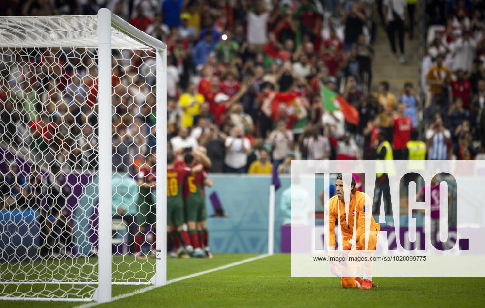 Doha, Qatar. 6th Dec, 2022. Torwart Yann Sommer (Schweiz) Portugal - Switzerland Portugal - Schweiz World Cup 2022 in Qatar 06.12.2022 Credit: Moritz Müller