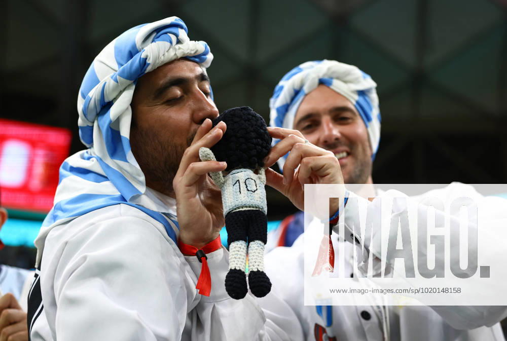 Doha, Qatar, 9th December 2022. Argentina fans during the FIFA World Cup, WM, Weltmeisterschaft, Fussball 2022 match at Lusail Stadium, Doha. Picture credit should read: David Klein Sportimage . SPI-2091-0014