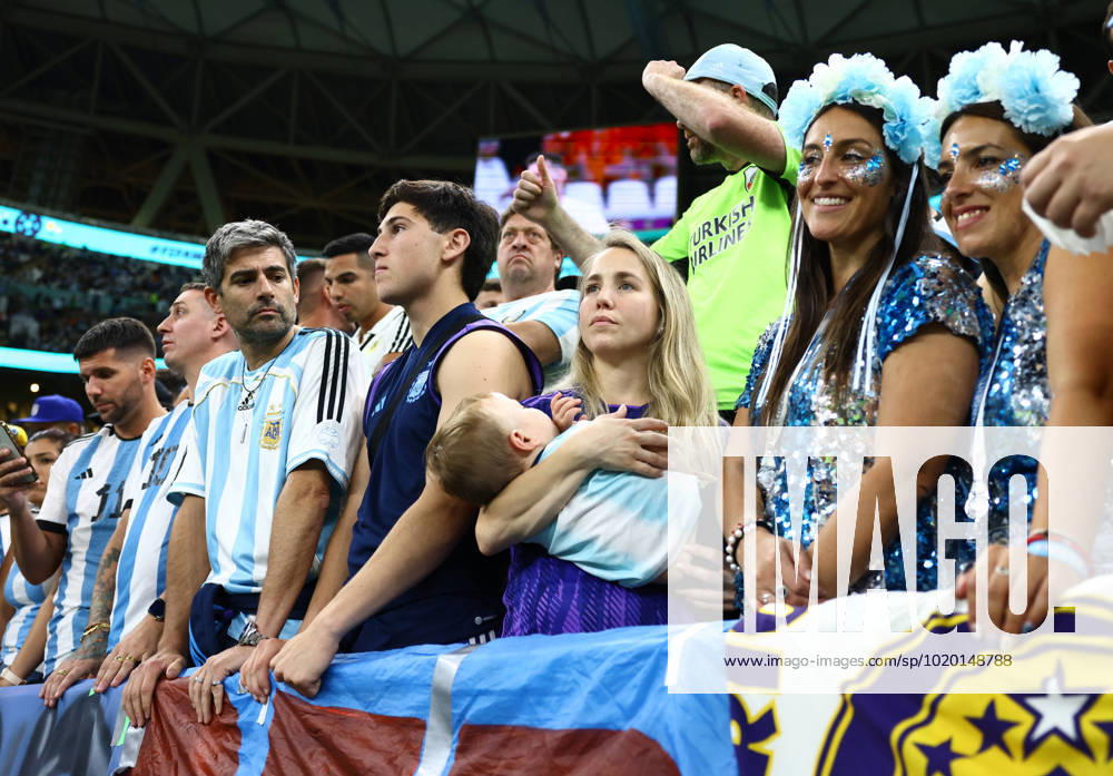 Doha, Qatar, 9th December 2022. Argentina fans during the FIFA World Cup, WM, Weltmeisterschaft, Fussball 2022 match at Lusail Stadium, Doha. Picture credit should read: David Klein Sportimage . SPI-2091-0021