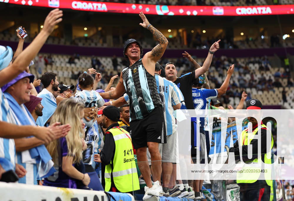 Doha, Qatar, 13th December 2022. Argentina fans during the FIFA World Cup, WM, Weltmeisterschaft, Fussball 2022 match at Lusail Stadium, Doha. Picture credit should read: David Klein Sportimage . SPI-2097-0012