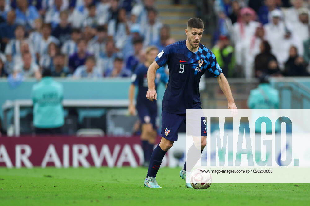 DOHA, CATAR, 13.12.2022 - ARGENTINA-CROACIA - Andrej Kramaric jogador de Croacia durante partida contra Argentina valido pelas semi de final da Copa do Mundo Fifa no Lusail Iconic Stadium na cidade de Doha no Catar, 13 dezembro 2022. DOHA QATAR - ZUMAv122 20221213_zap_v122_236