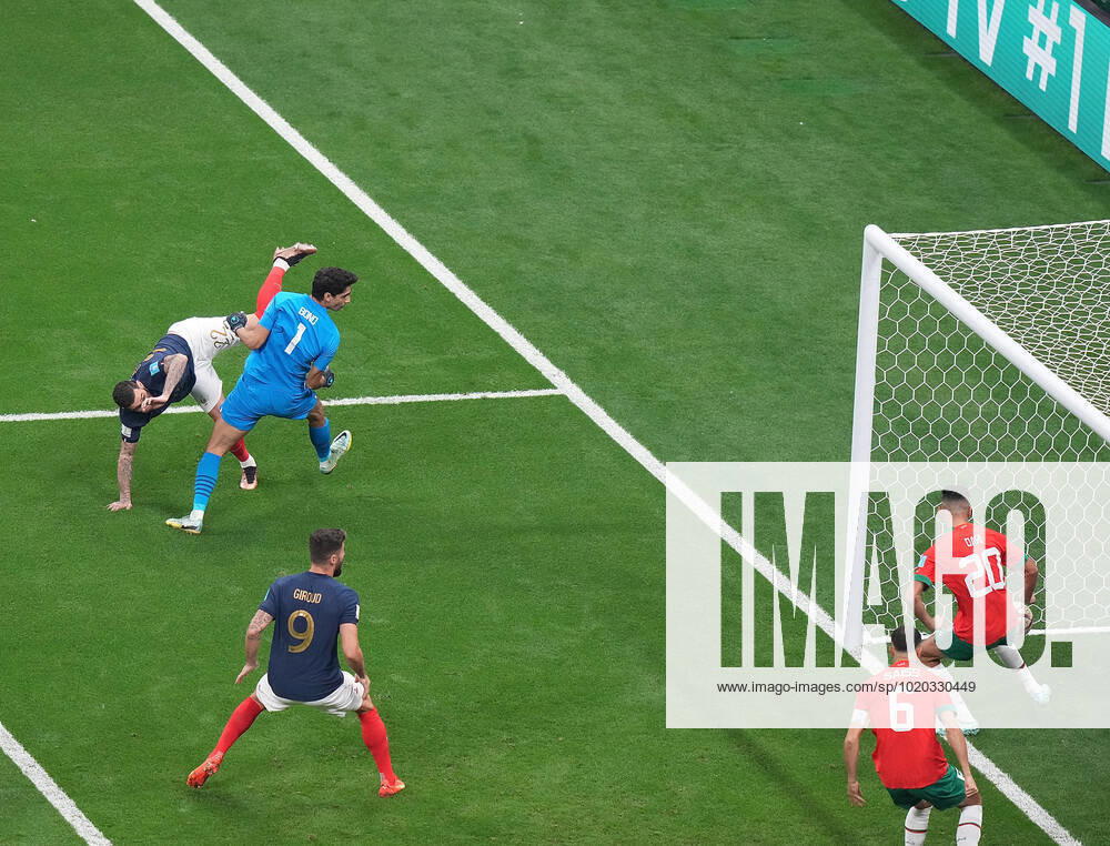 QAT, WM FIFA 2022, Halbfinale, Frankreich vs Marokko 14.12.2022, Al Bayt Stadium, Doha, QAT, WM FIFA 2022, Halbfinale, Frankreich vs Marokko, im Bild France s defender Theo Hernandez erzielt das Tor zum 1:0.