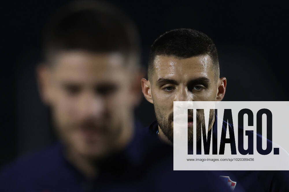 Croatia s midfielder Mateo Kovacic (R) participates in his national team, Nationalteam s training session in Doha, Qatar, 15 December 2022. Croatia is to face Morocco in a FIFA World Cup, WM, Weltmeisterschaft, Fussball Qatar 2022 match for the third and fourth place on 17 December. Croatia s training session !ACHTUNG: NUR REDAKTIONELLE NUTZUNG!