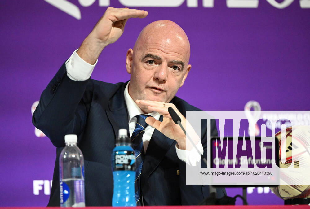 Fussball, Herren, Saison 2022 23, WM in Katar, Doha, Pressekonferenz im Medienzentrum im Qatar National Convention Centre (QNCC), FIFA-Präsident Gianni Infantino, 16.12. 2022,