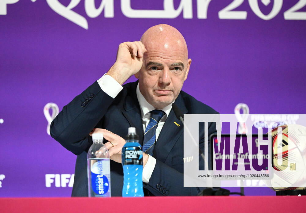 Fussball, Herren, Saison 2022 23, WM in Katar, Doha, Pressekonferenz im Medienzentrum im Qatar National Convention Centre (QNCC), FIFA-Präsident Gianni Infantino, 16.12. 2022,