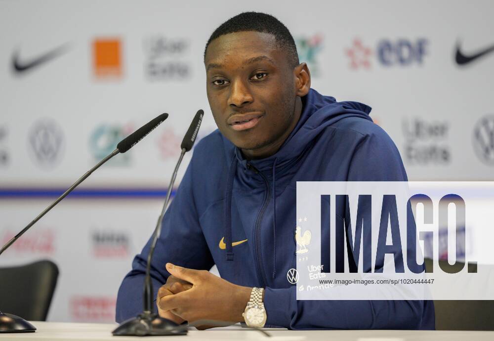 Mandatory Credit: Photo by Dave Shopland Shutterstock (13670207i) Randal Kolo Muani of France press conference, PK, Pressekonferenz France Training & Press Conference, FIFA World Cup, WM, Weltmeisterschaft, Fussball 2022, Football, Al Sadd SC Stadium, Al Rayyan, Qatar - 16 Dec 2022 Editorial Use Only France Training & Press Conference, FIFA World Cup 2022, Football, Al Sadd SC Stadium, Al Rayyan, Qatar - 16 Dec 2022 Editorial Use Only