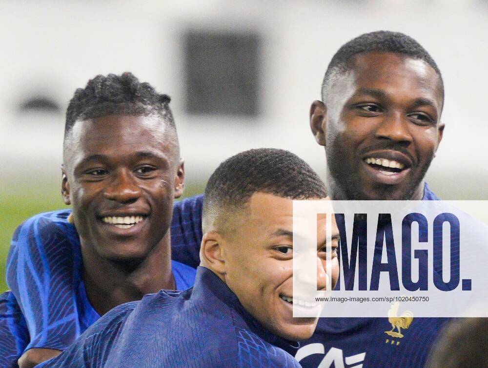 Mandatory Credit: Photo by Dave Shopland Shutterstock (13670207au) Kylian Mbappe of France shares a joke France Training & press conference, PK, Pressekonferenz FIFA World Cup, WM, Weltmeisterschaft, Fussball 2022, Football, Al Sadd SC Stadium, Al Rayyan, Qatar - 16 Dec 2022 Editorial Use Only France Training & Press Conference, FIFA World Cup 2022, Football, Al Sadd SC Stadium, Al Rayyan, Qatar - 16 Dec 2022 Editorial Use Only