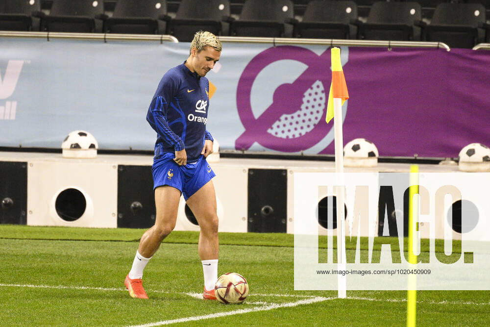 GRIEZMANN Antoine (FRA) FOOTBALL : Entrainement de l Equipe de France - coupe du Monde Qatar 2022 - 16 12 2022 JBAutissier Panoramic