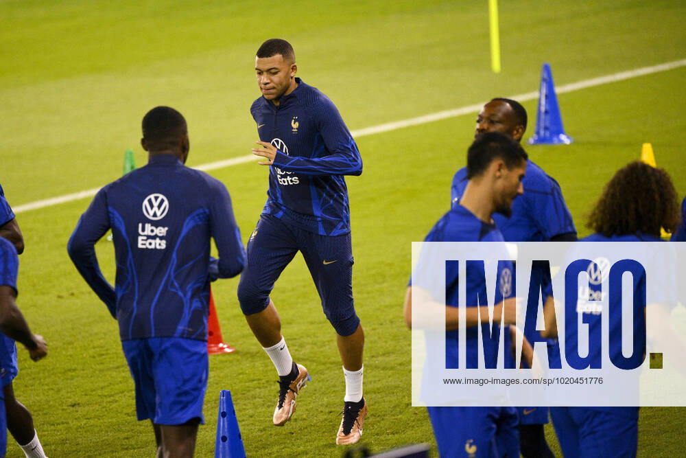 MBAPPE Kylian (FRA) FOOTBALL : Entrainement de l Equipe de France - coupe du Monde Qatar 2022 - 16 12 2022 JBAutissier Panoramic
