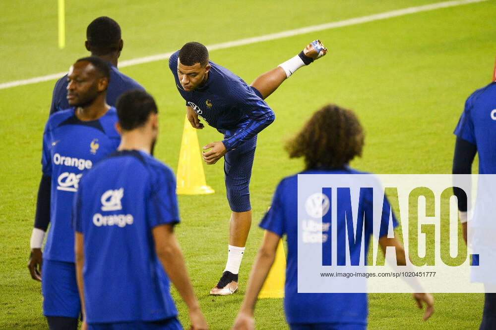 MBAPPE Kylian (FRA) FOOTBALL : Entrainement de l Equipe de France - coupe du Monde Qatar 2022 - 16 12 2022 JBAutissier Panoramic