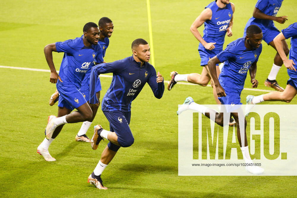 MBAPPE Kylian (FRA) FOOTBALL : Entrainement de l Equipe de France - coupe du Monde Qatar 2022 - 16 12 2022 JBAutissier Panoramic