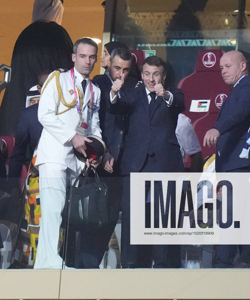 Lusail Iconic Stadium, Doha, QAT, WM FIFA 2022, Finale, Argentinien vs Frankreich, im Bild Der französiche Staatspräsident Emmanuel Macron auf der Tribüne. Doha Lusail Iconic Stadium Qatar