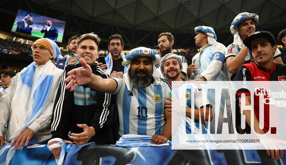Doha, Qatar, 18th December 2022. Argentina fans during the FIFA World Cup, WM, Weltmeisterschaft, Fussball 2022 match at Lusail Stadium, Doha. Picture credit should read: David Klein Sportimage . SPI-2101-0029